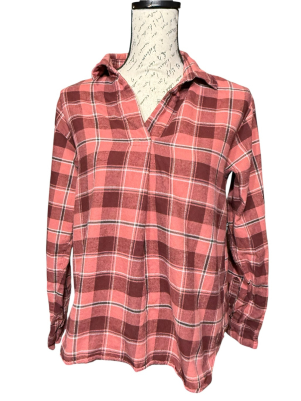Women's Uniqlo Plaid V-neck Shirt, Size S, Pink and Maroon